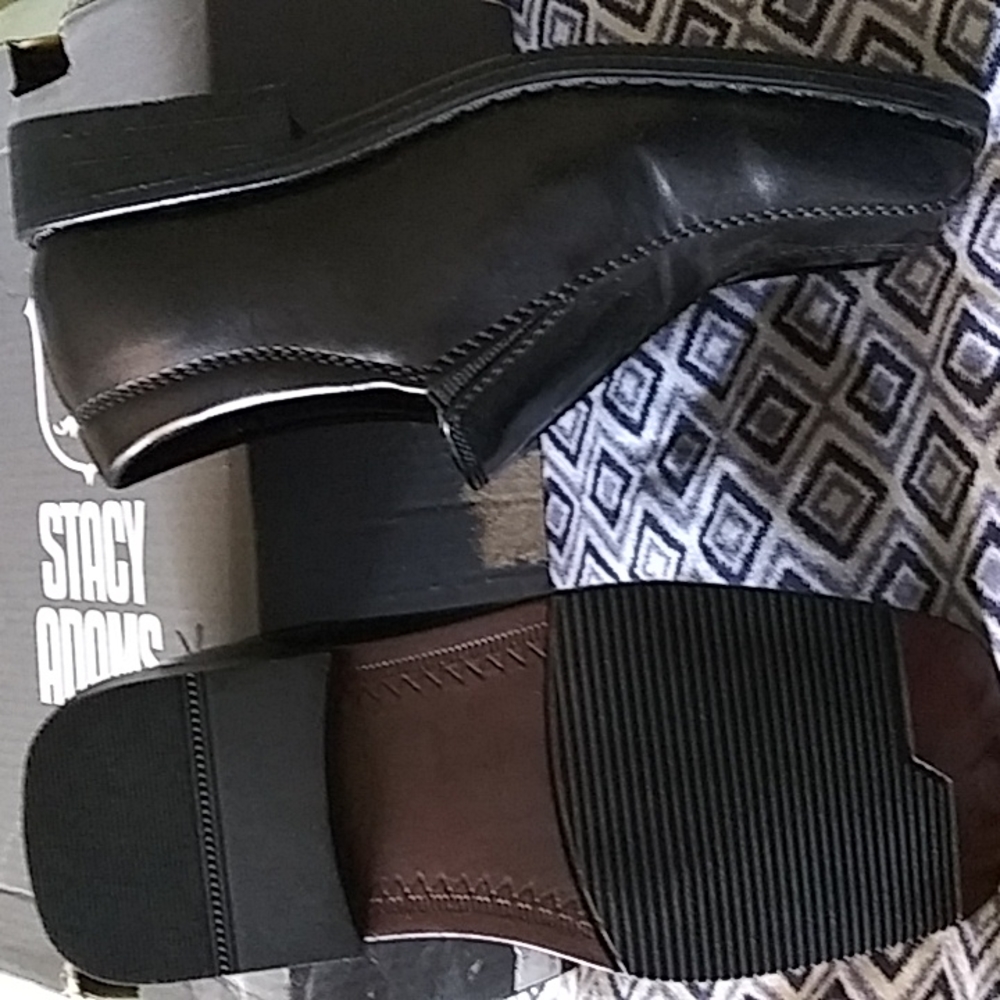 Shoes - Picture 3 of 5